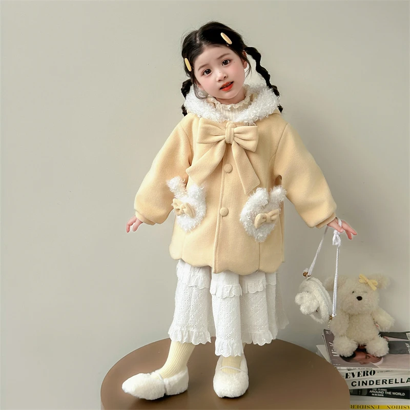 女童厚款冬季童装外套呢大衣纯色韩式连帽冬装女宝外套