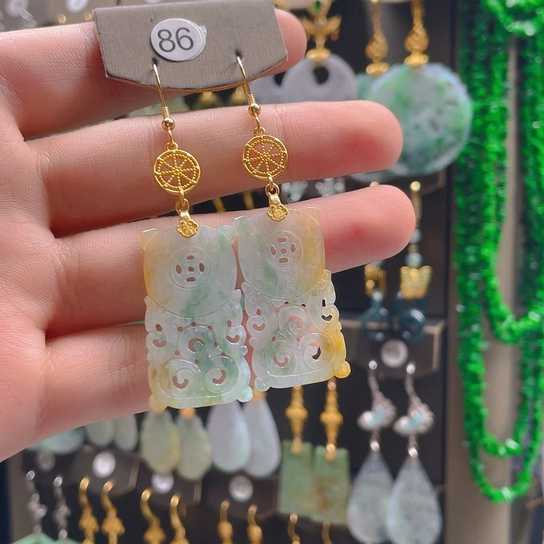 翡翠未镶嵌耳饰翡翠