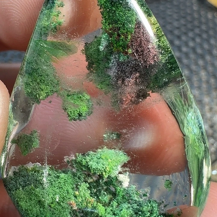 L***y水晶未镶嵌颈饰你