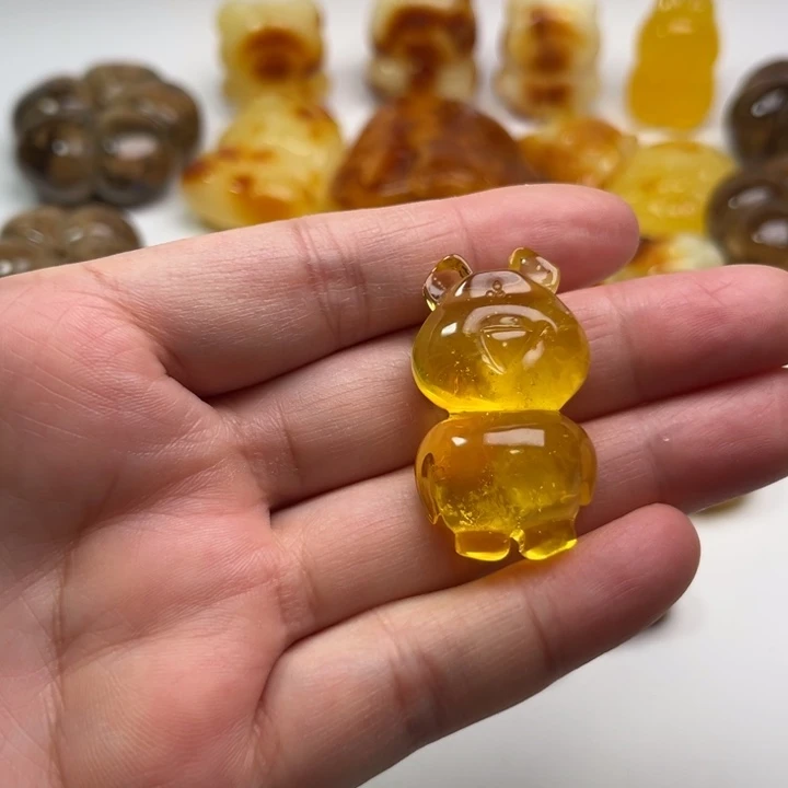 琥珀颈饰未镶嵌琥珀蜜蜡