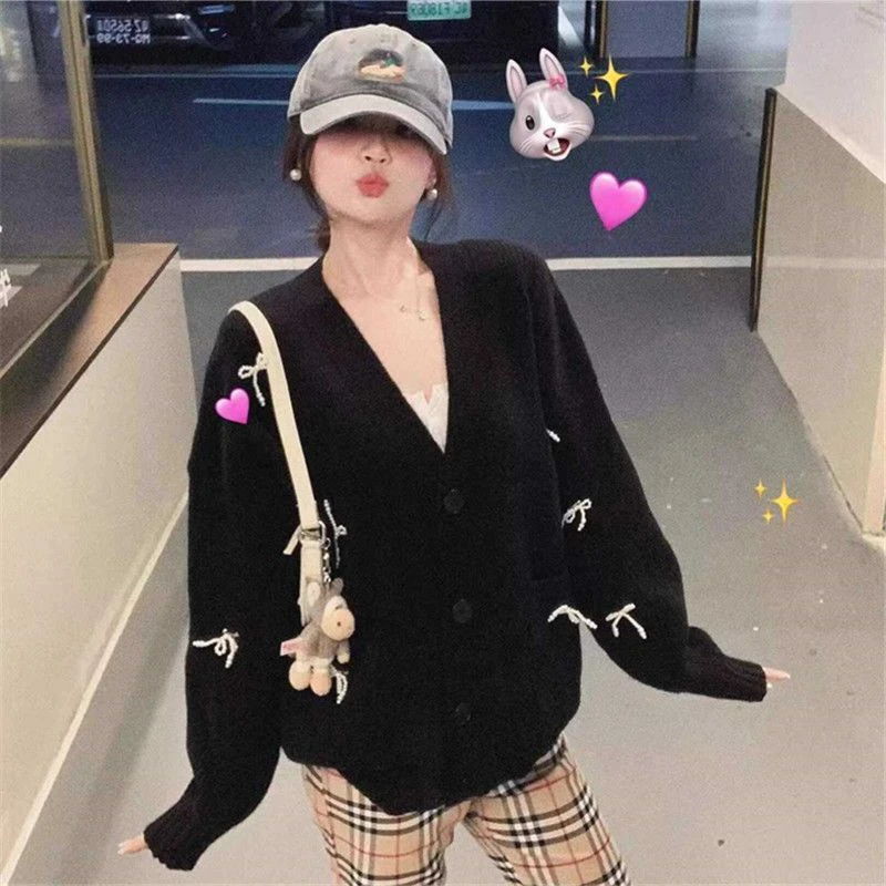 女秋冬新款V领慵懒风蝴蝶结显瘦法式宽松针织黑色网红外套毛衣