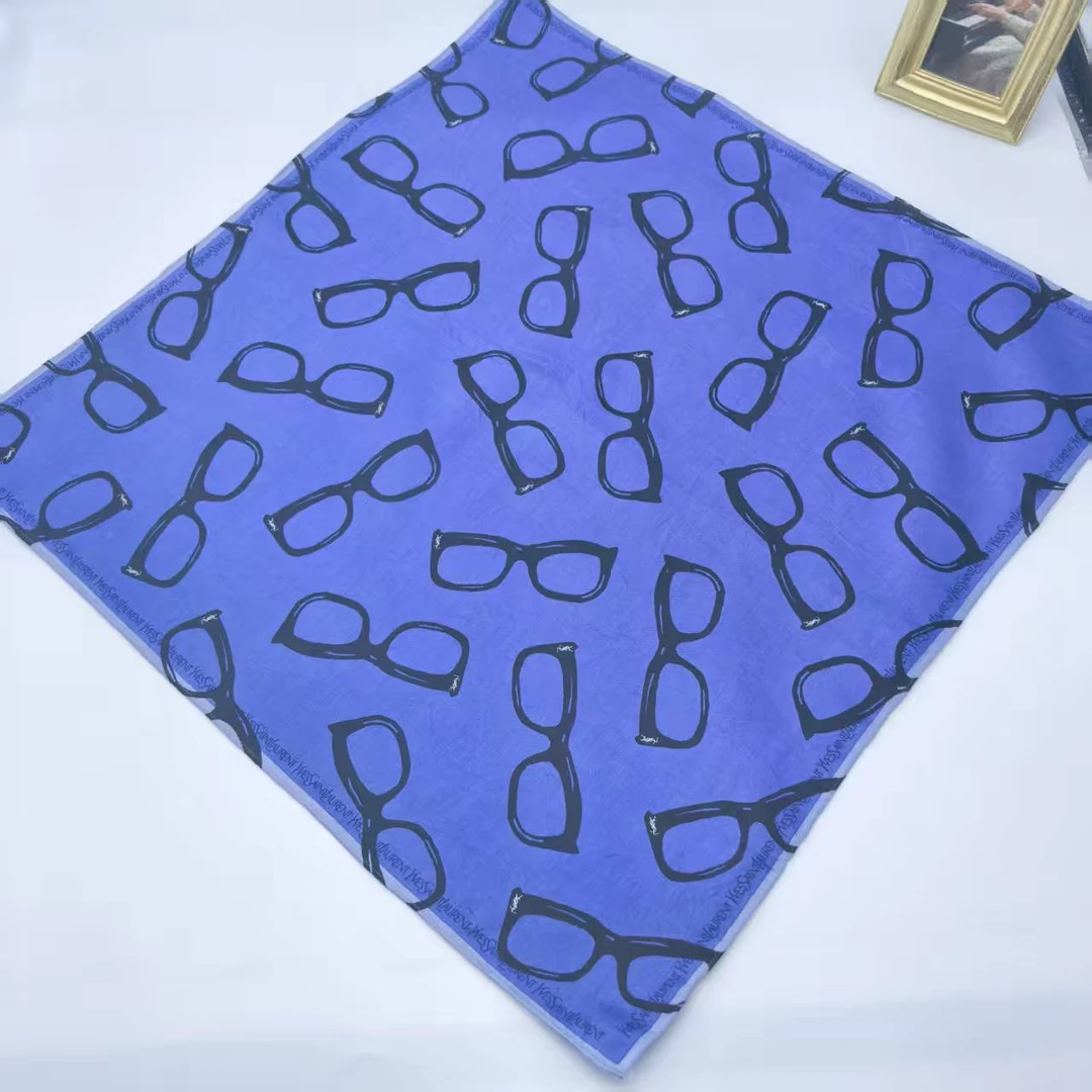 95新 YSL/圣罗兰 海囤/圣罗兰/丝巾/yy13005