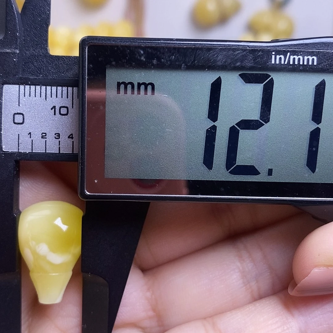 裸石琥珀未镶嵌蜜蜡三通