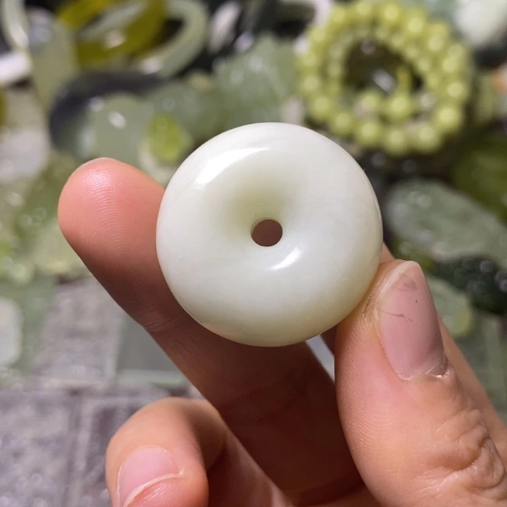 岫玉天然岫玉挂件未镶嵌