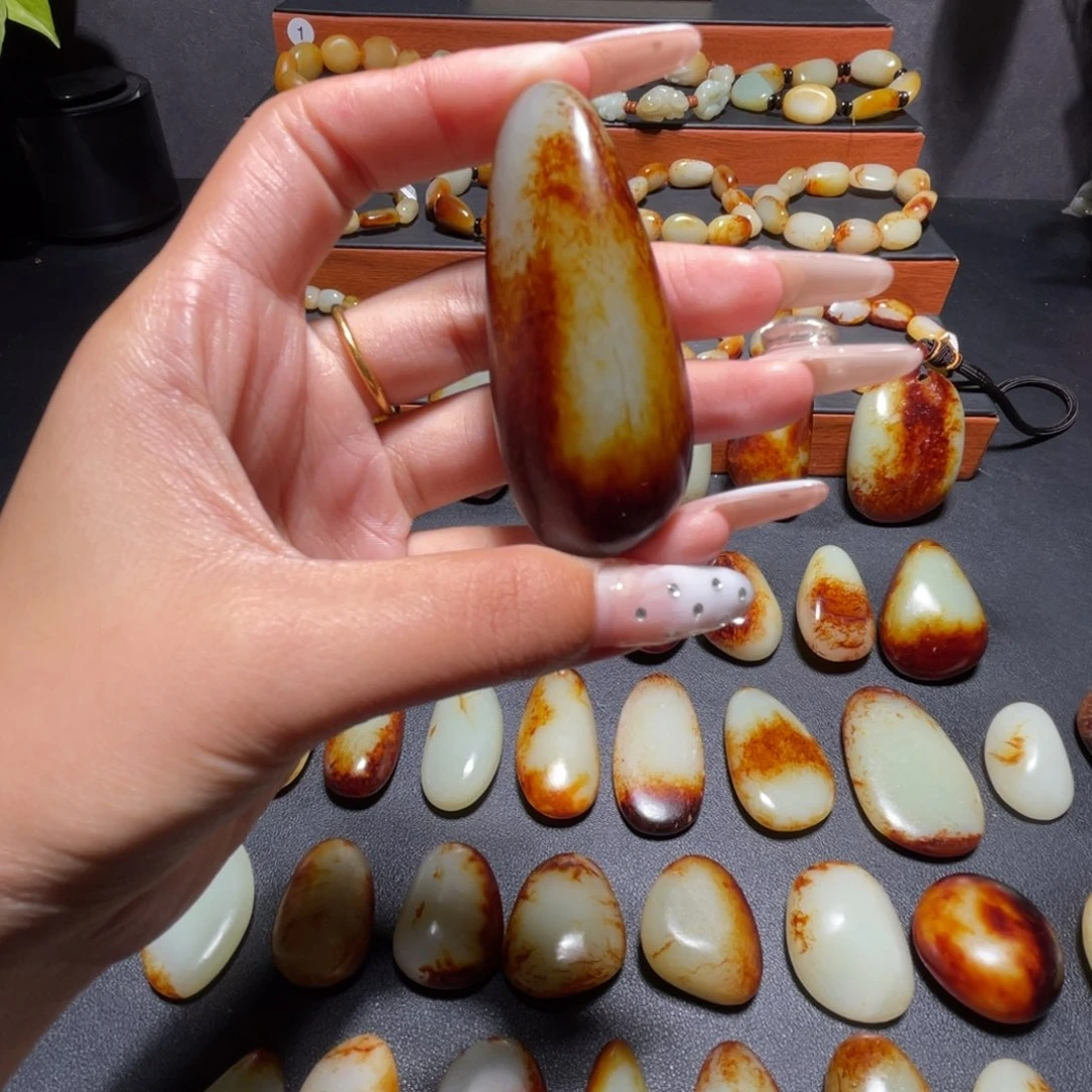 未镶嵌手链和田玉大*