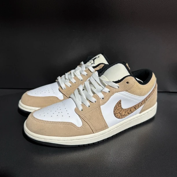 95新 AIR JORDAN 41码/aj1 白棕 低帮男款板鞋