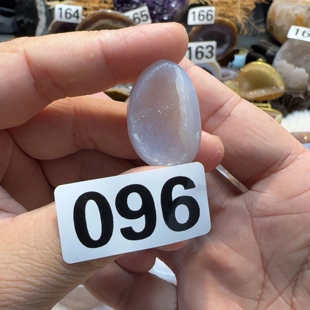 水晶未镶嵌大型摆件（非配饰）