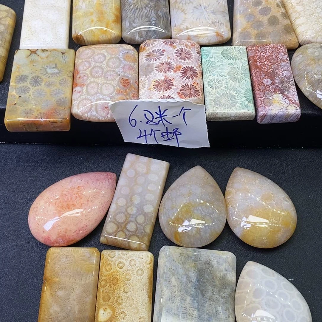 硅化玉颈饰合金吾**子