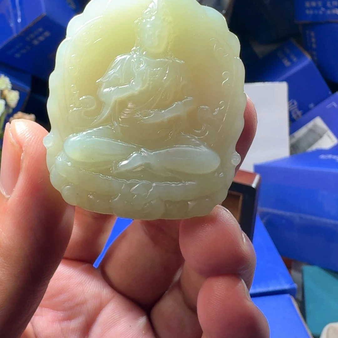 和田玉（糖玉）未镶嵌颈饰