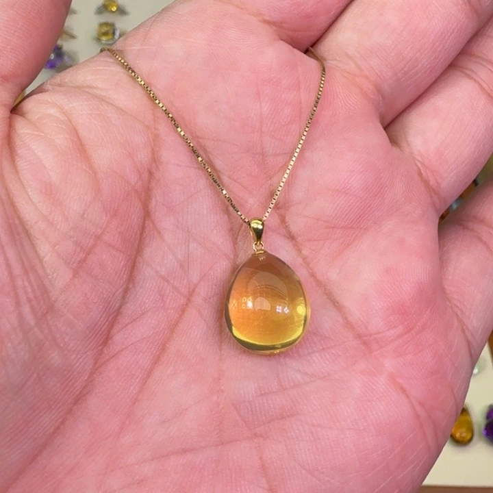 颈饰18K金镶嵌黄晶吊坠