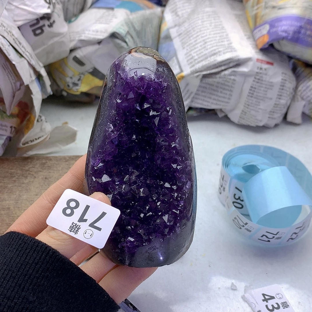 紫晶大型摆件（非配饰）未镶嵌