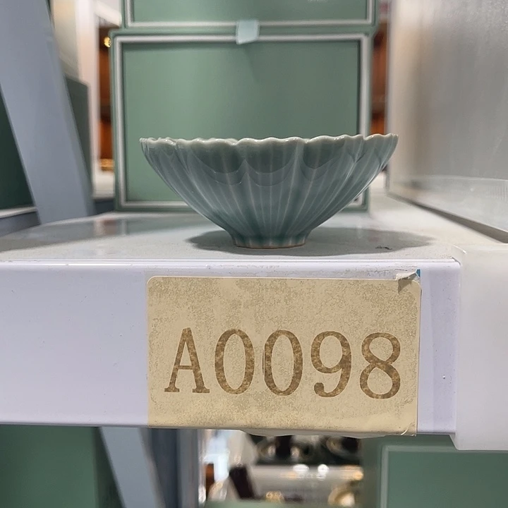 福利待遇多多哦哦哦