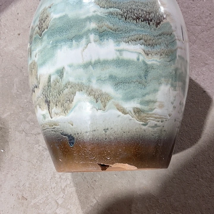 红陶口径24高度31一只瑕疵