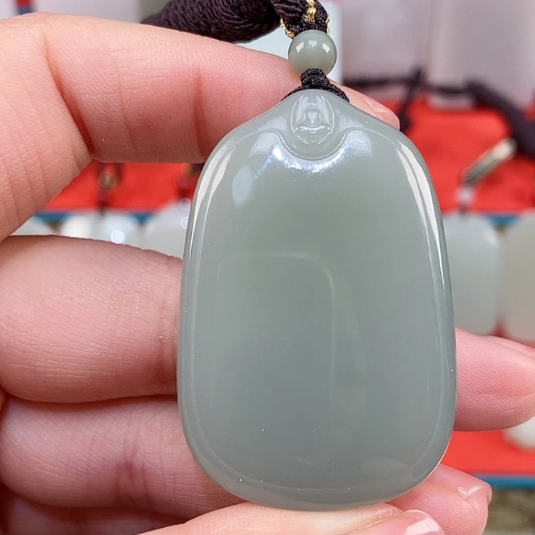 【闪购商品】颈饰未镶嵌和田玉
