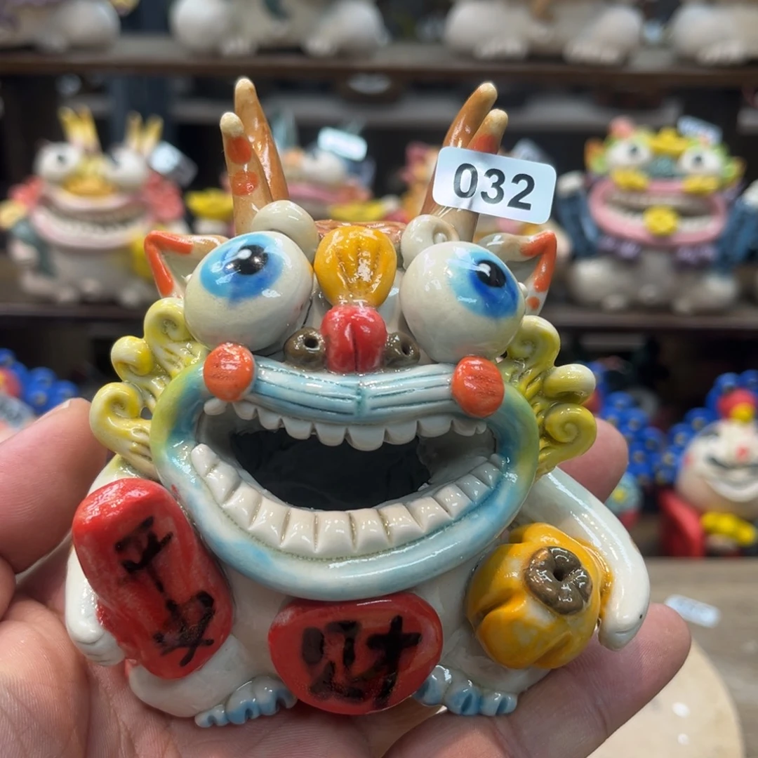 陶瓷纯手工抽象陶瓷摆件微瑕032