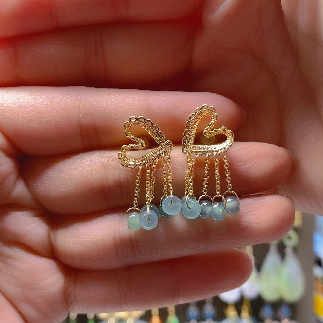 未镶嵌翡翠耳饰翡翠