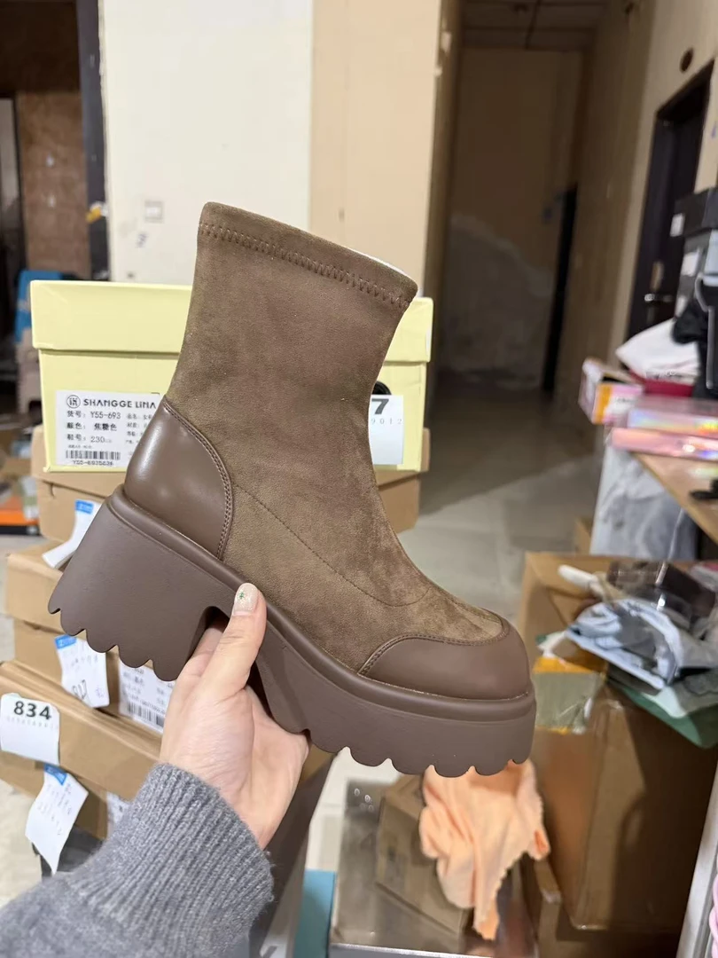 B-418 新款短靴  Y55-693