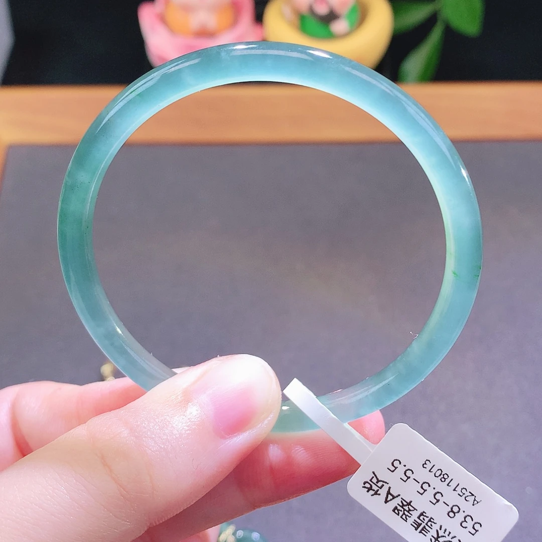 翡翠未镶嵌手镯天然翡翠