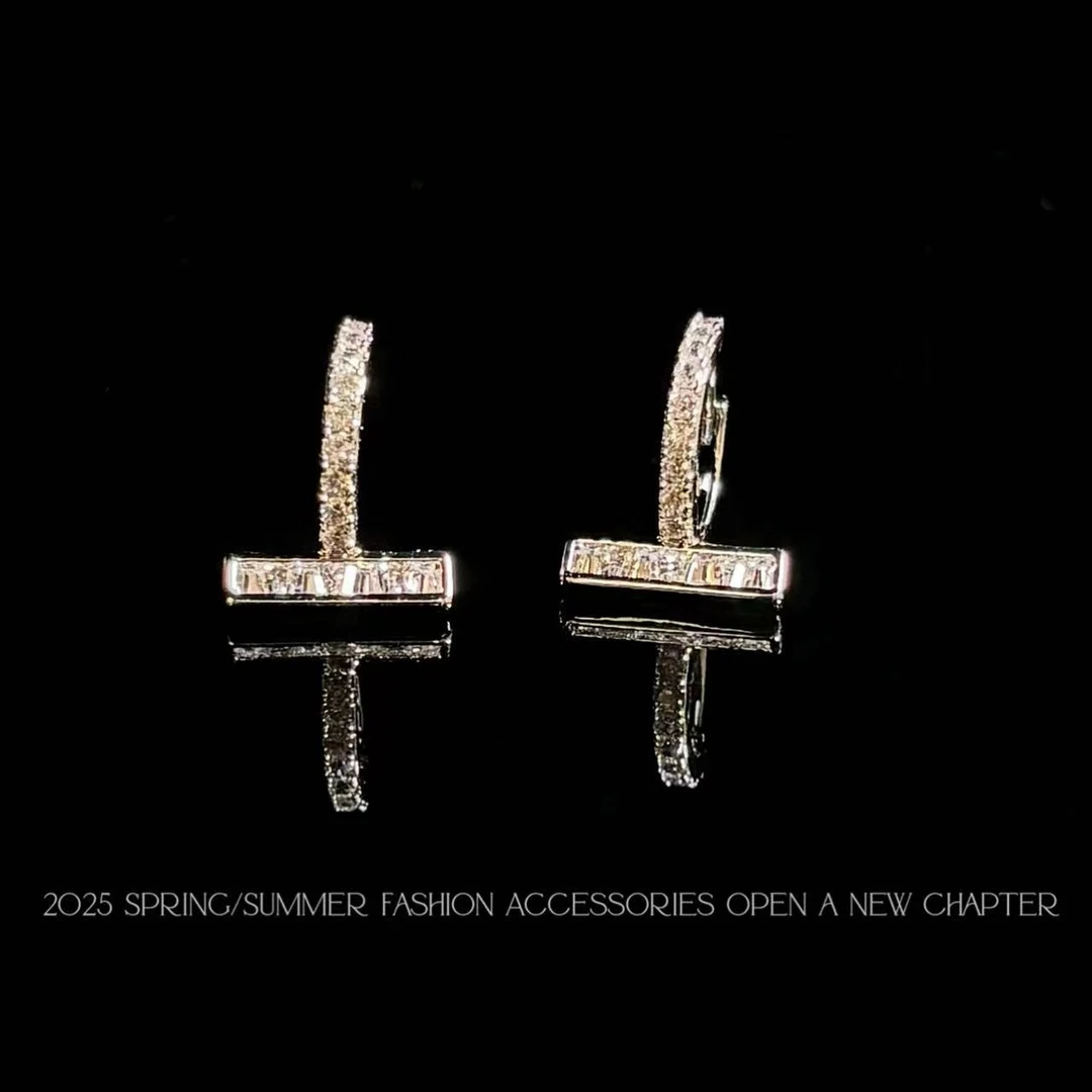 铜合金耳饰  镀k金 2025款C7940【银碎T环】Jeannie zoo 耳环