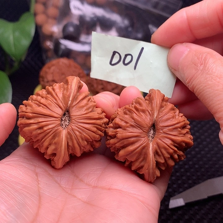 【闪购商品】把件文玩核桃44四座楼001