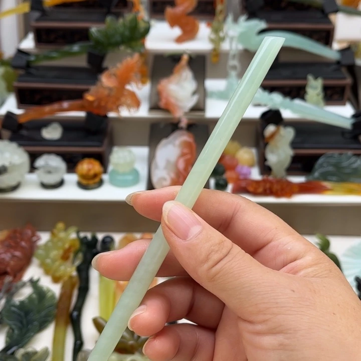 蛇纹石玉未镶嵌岫玉发簪