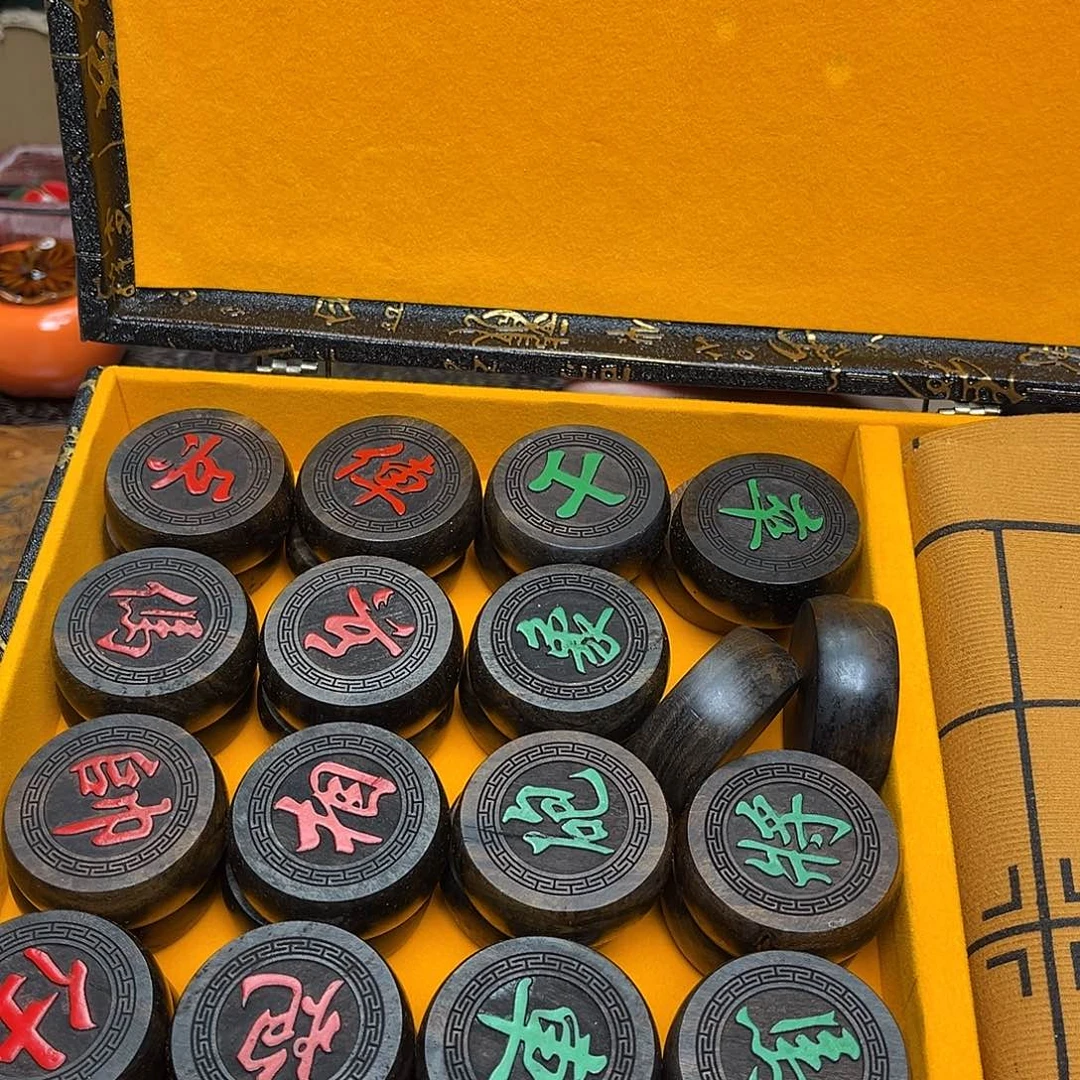 大叶紫檀（黑酸枝木类）