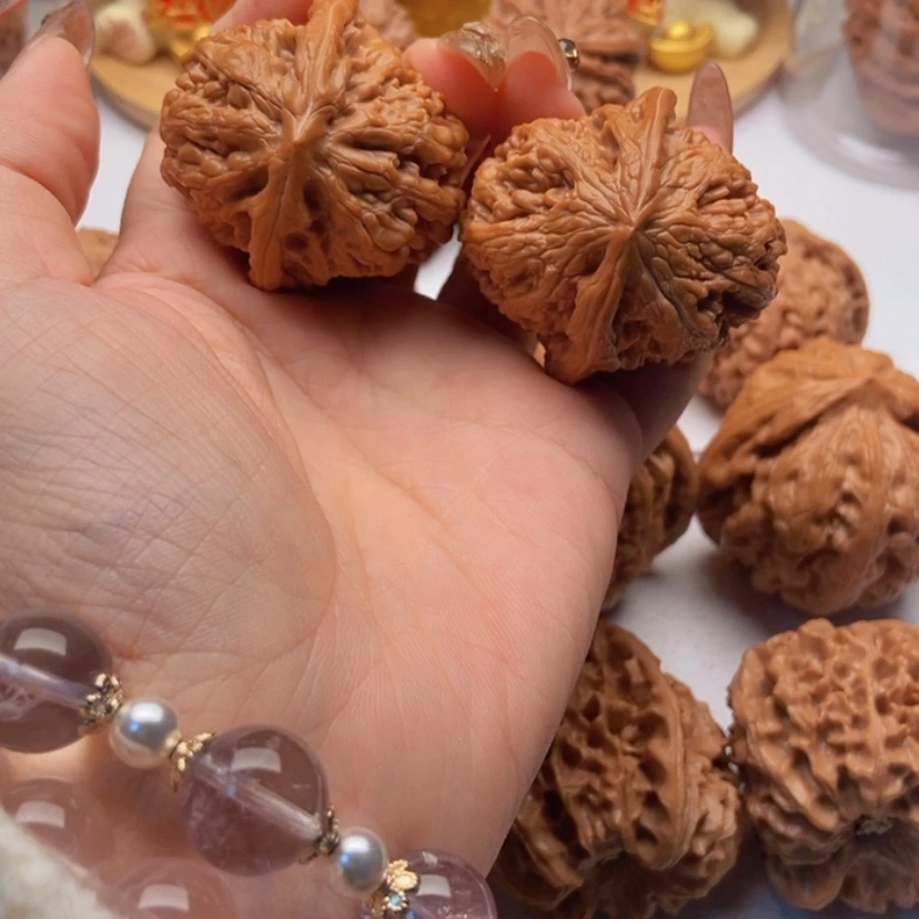 【闪购商品】吊坠文玩核桃凤凰台40