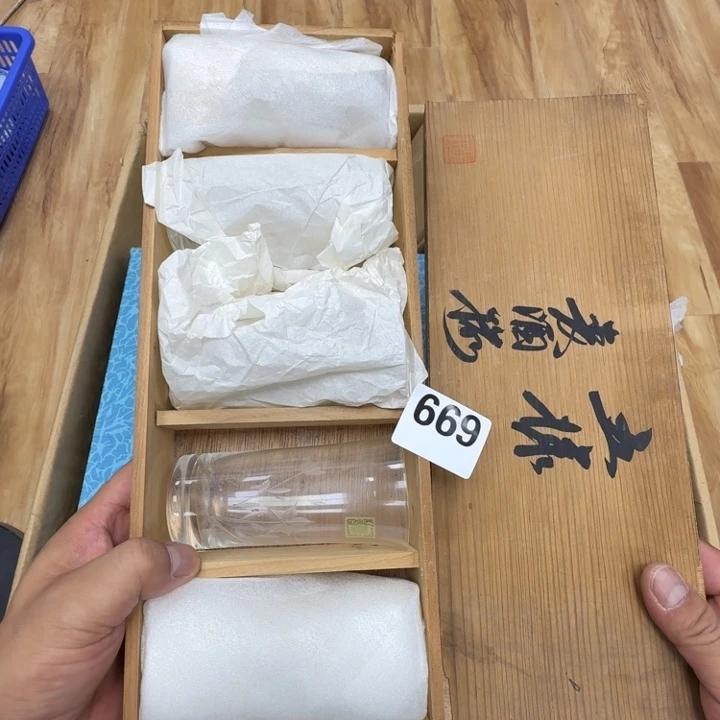 瓷片工艺品摆件瓷器摆件正能量