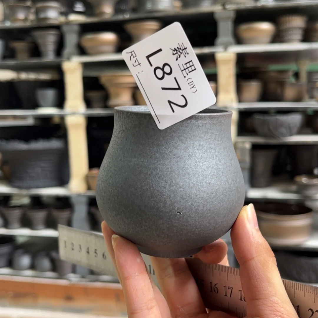 景德镇手工素里内口6高7.5瑕疵