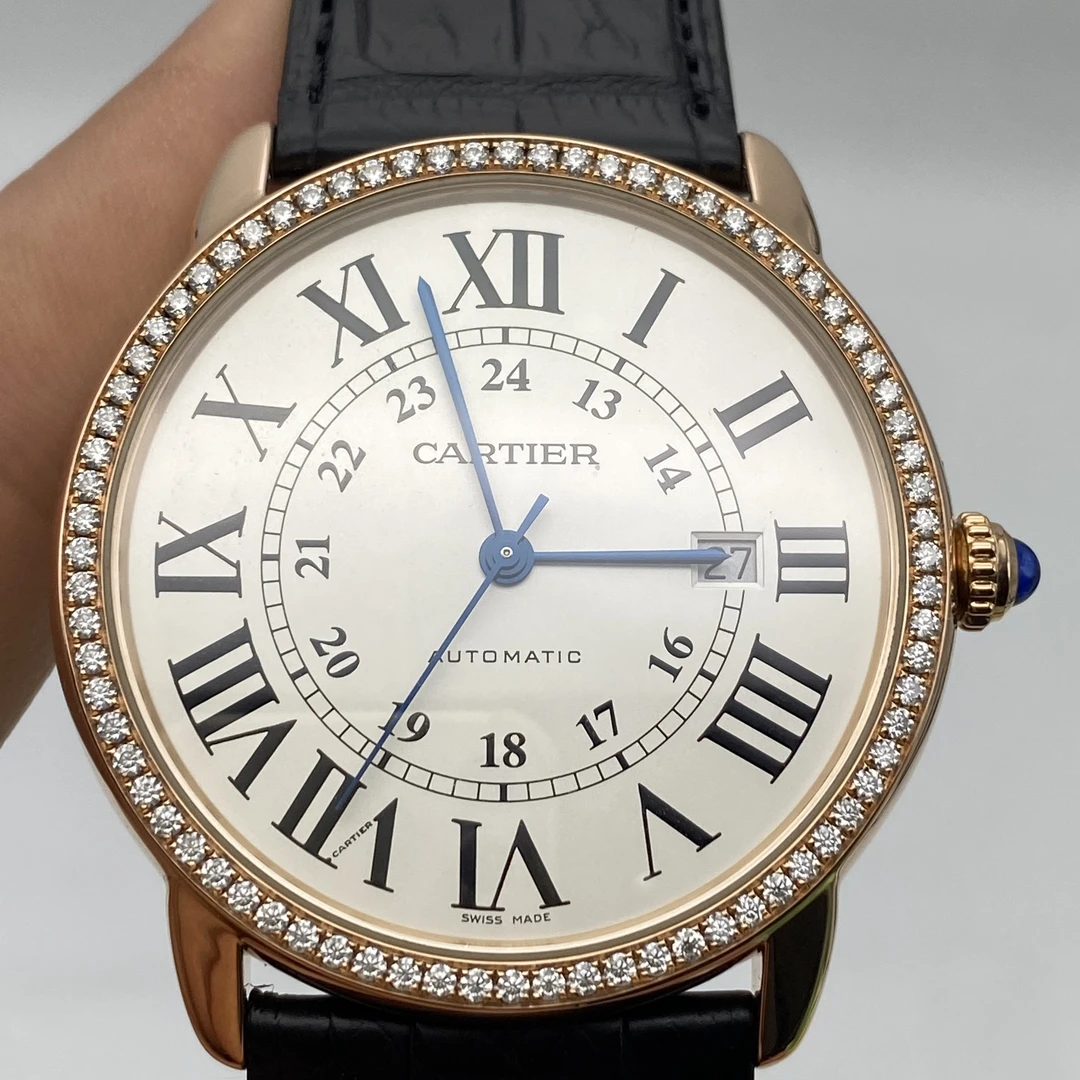 95新 Cartier/卡地亚 伦敦系列 18k金 表径：42mm 后镶钻