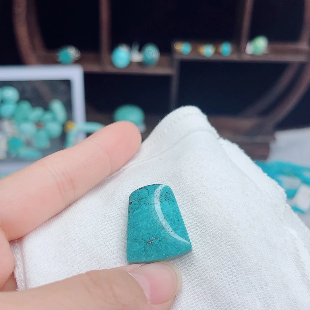 绿松石未镶嵌绿松石