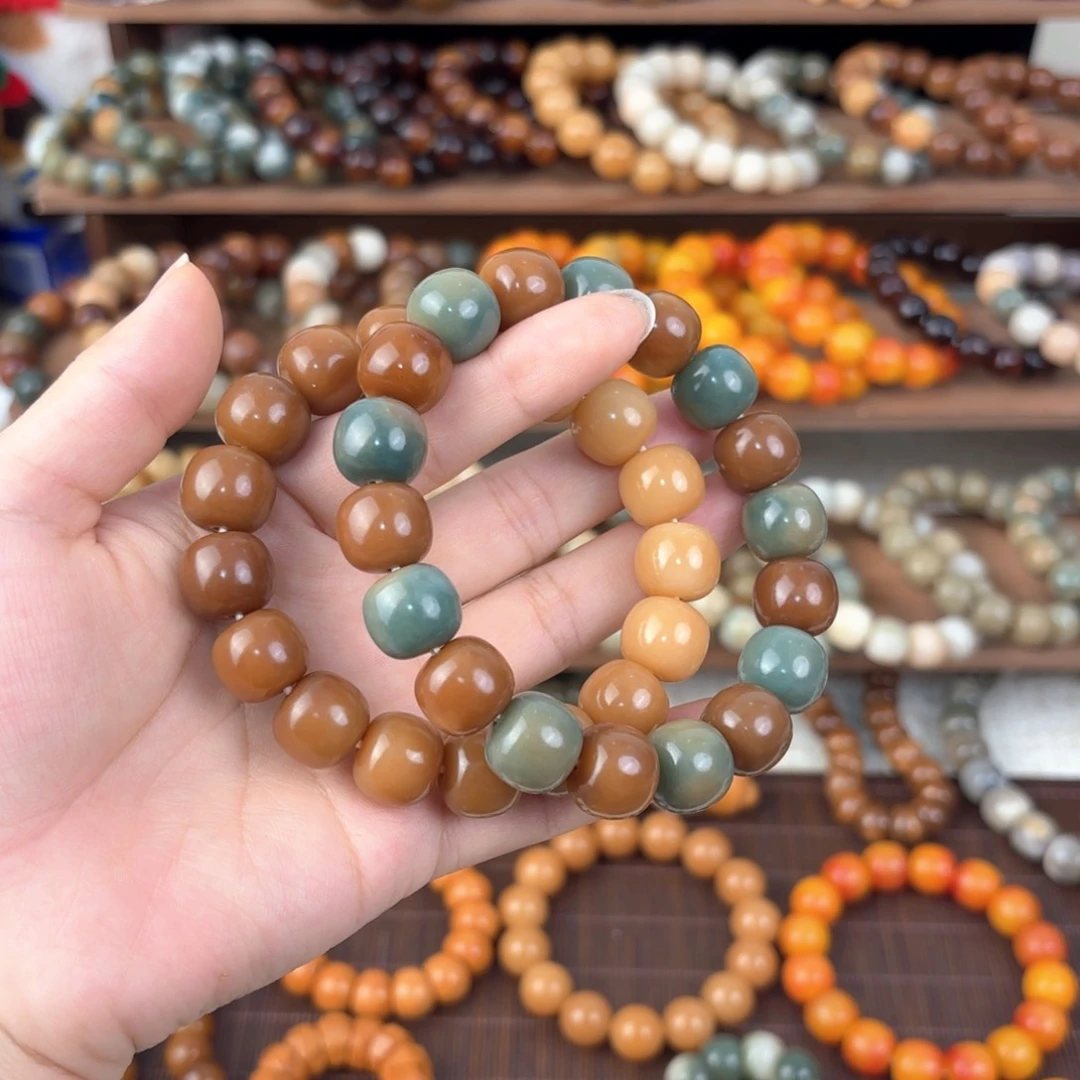 白玉菩提吊坠Z****z卡14桶珠