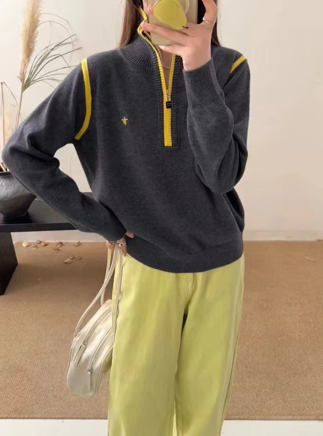 衣念念念❤️时尚潮流拼色立领可翻拉丝款撞色毛衣
