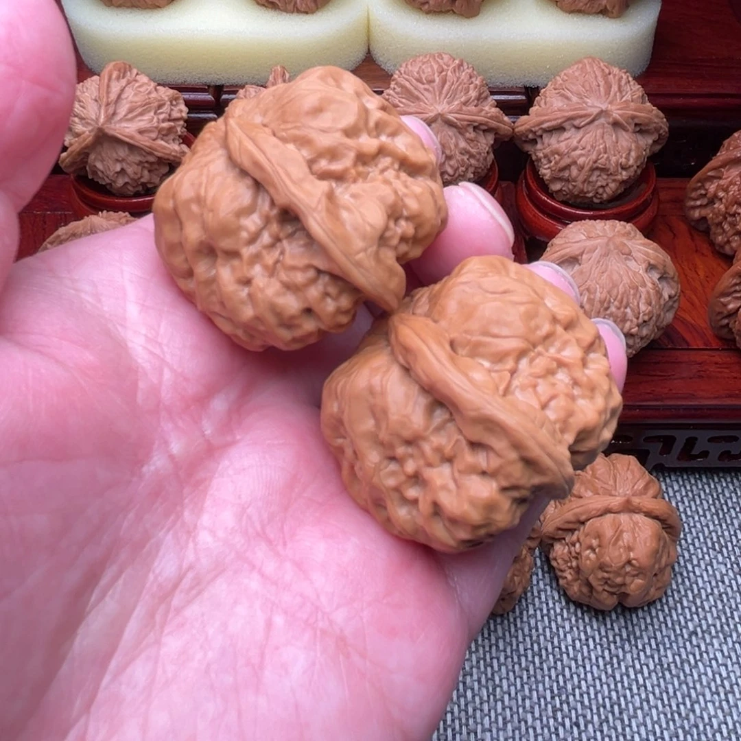 文玩核桃吊坠蛤蟆头一帆风顺