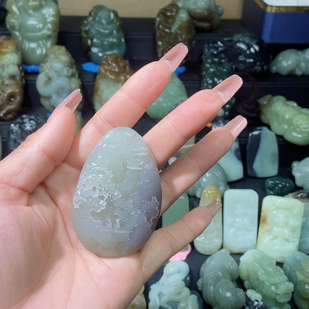 和田玉颈饰未镶嵌