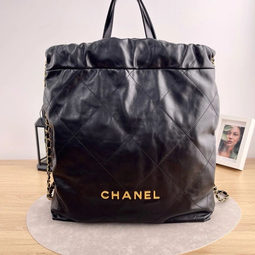 95新 Chanel/香奈儿 22Bag大号/双肩包/7434