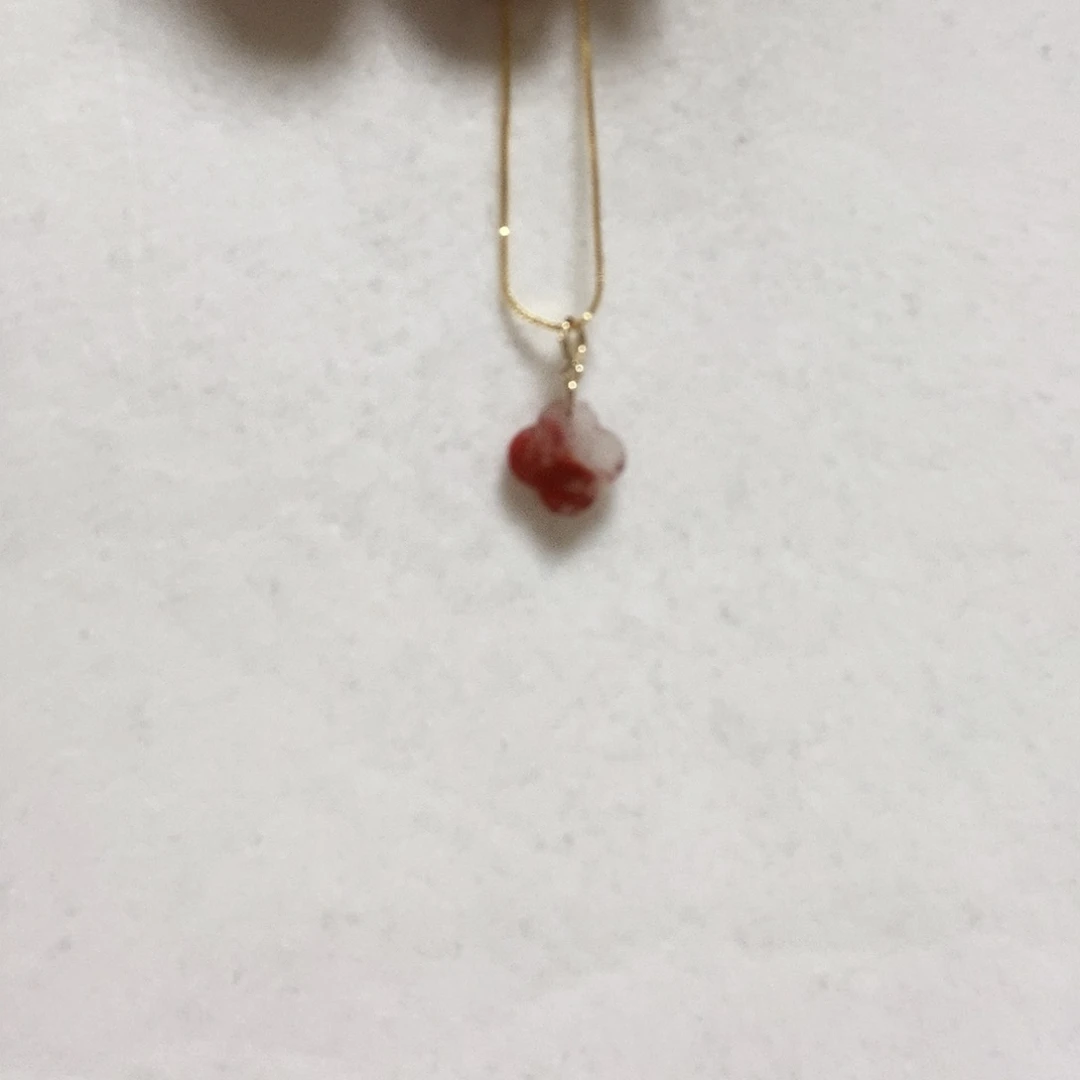 南红玛瑙颈饰18K金镶嵌简单