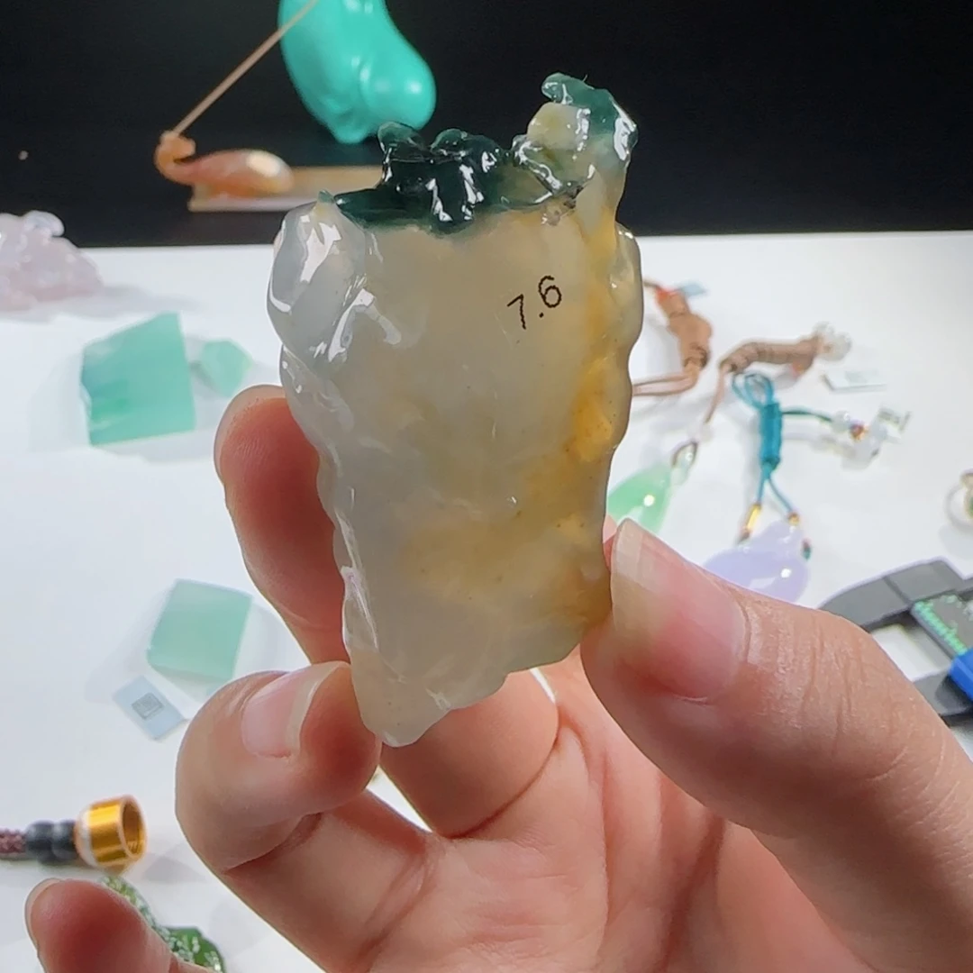未镶嵌定制翡翠橦