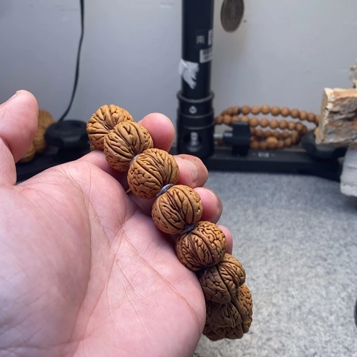 吊坠桃核芭蕉扇桃核