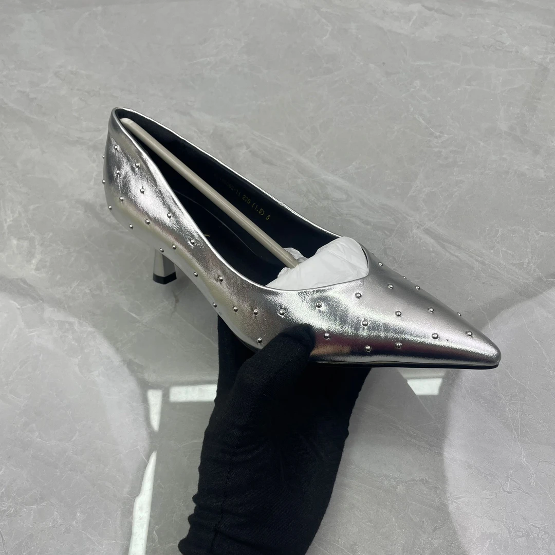 单鞋女 (羊皮)95062-11 （孤品）b区c区38/36码