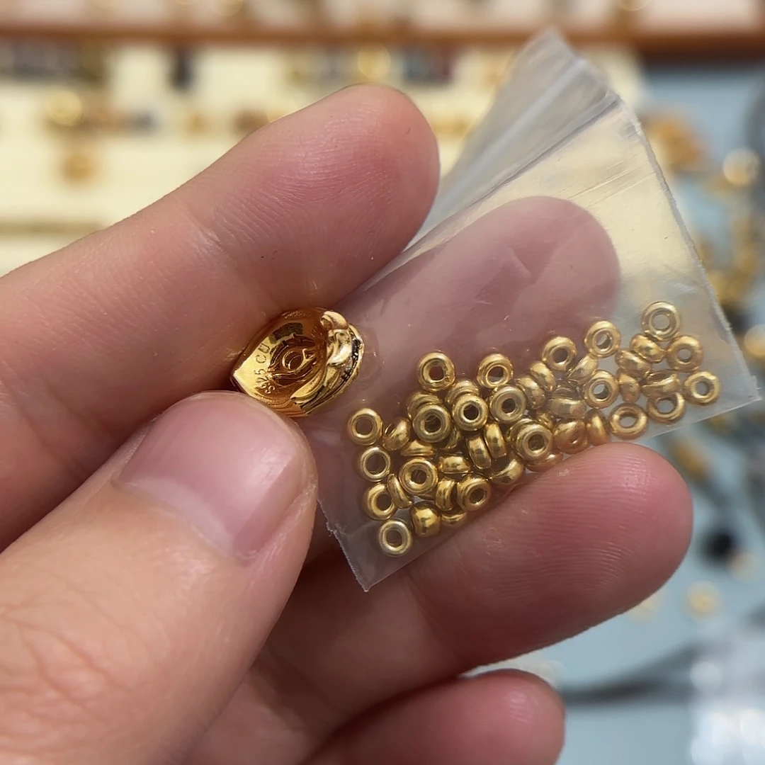 左***‍10眼6个圈啊啊啊啊啊啊小孔