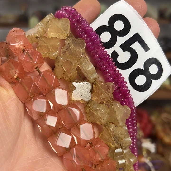 水晶颈饰未镶嵌水晶颈饰未镶嵌