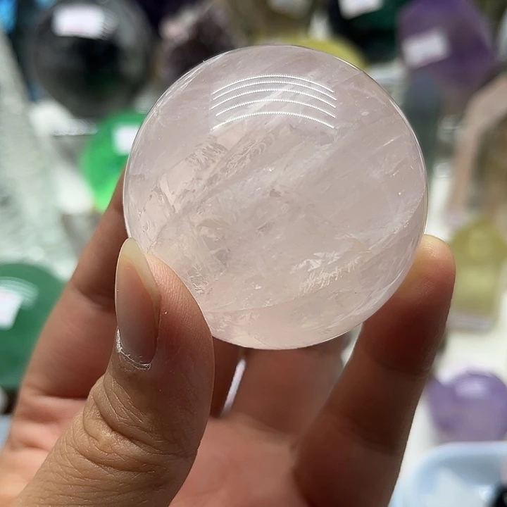 水晶珠宝半成品未镶嵌179克粉水晶球