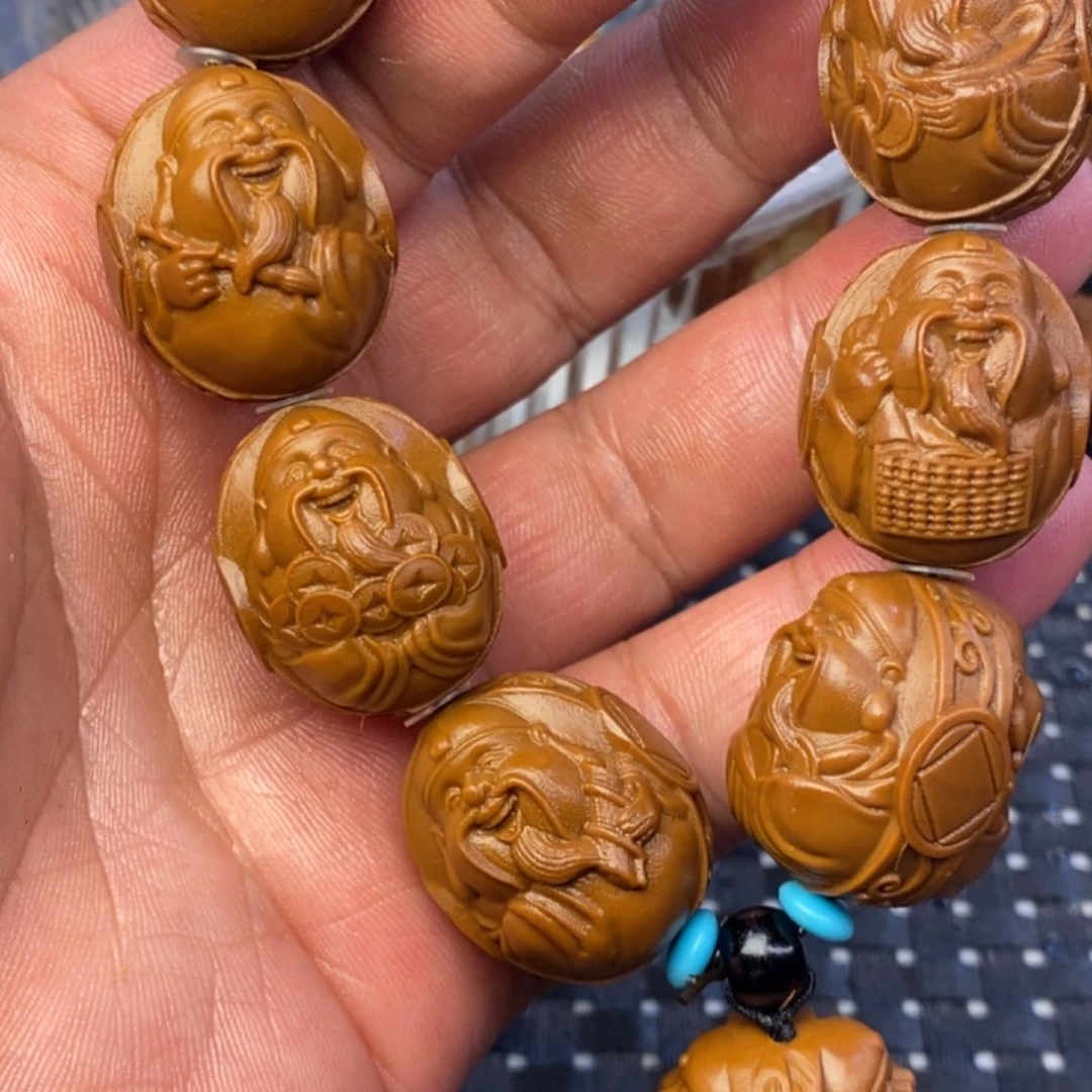 木财迷雕刻雕刻手串进口料黄金核