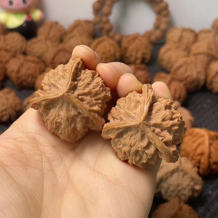 文玩核桃把件38盘山