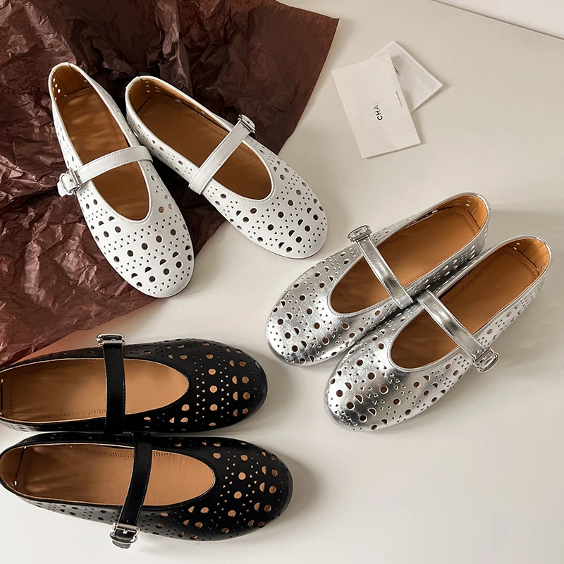 Sheriley77小众百搭新款银色一字扣2025春镂空圆头玛丽珍单鞋女款