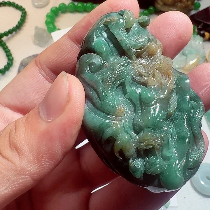 颈饰未镶嵌翡翠翡翠