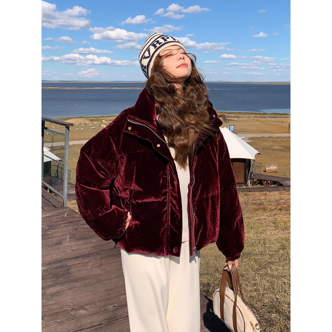 深红色高级感金丝绒短款羽绒服女2025冬小个子洋气保暖白鸭绒外套