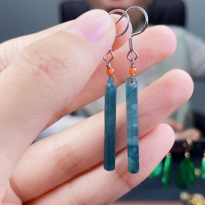 翡翠耳饰未镶嵌饰品