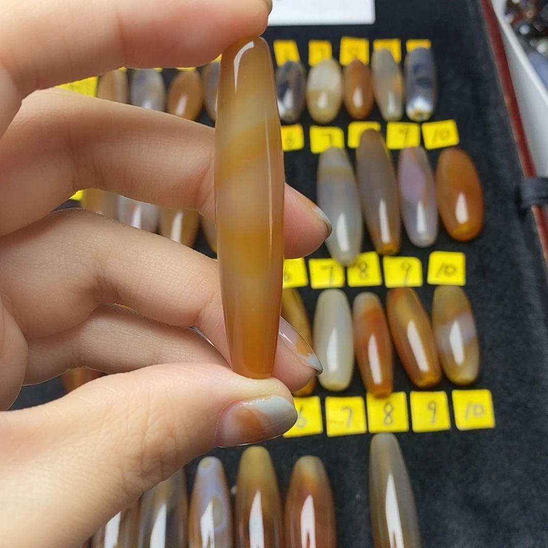 常***c玛瑙/玉髓未镶嵌颈饰